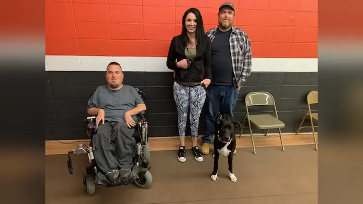 Clients and dogs in a Prodogz Dog Training puppy class led by Jason Lake in Medford, Oregon on March 1, 2021