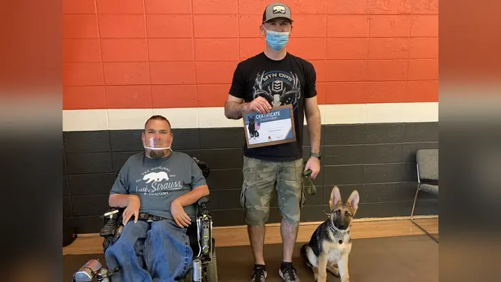 Clients and dogs in a Prodogz Dog Training puppy class led by Jason Lake in Medford, Oregon on April 16, 2021