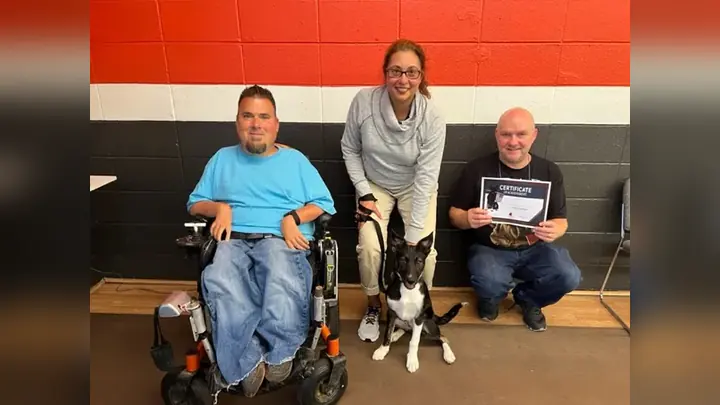 Clients and dogs in a Prodogz Dog Training puppy class led by Jason Lake in Medford, Oregon on June 3, 2022