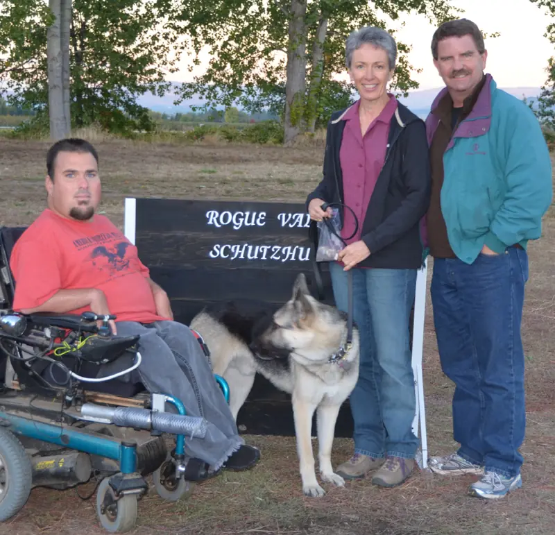 Rescue dog and client during Prodogz Dog Training with Jason Lake in Southern Oregon — 2012–2013, photo 7