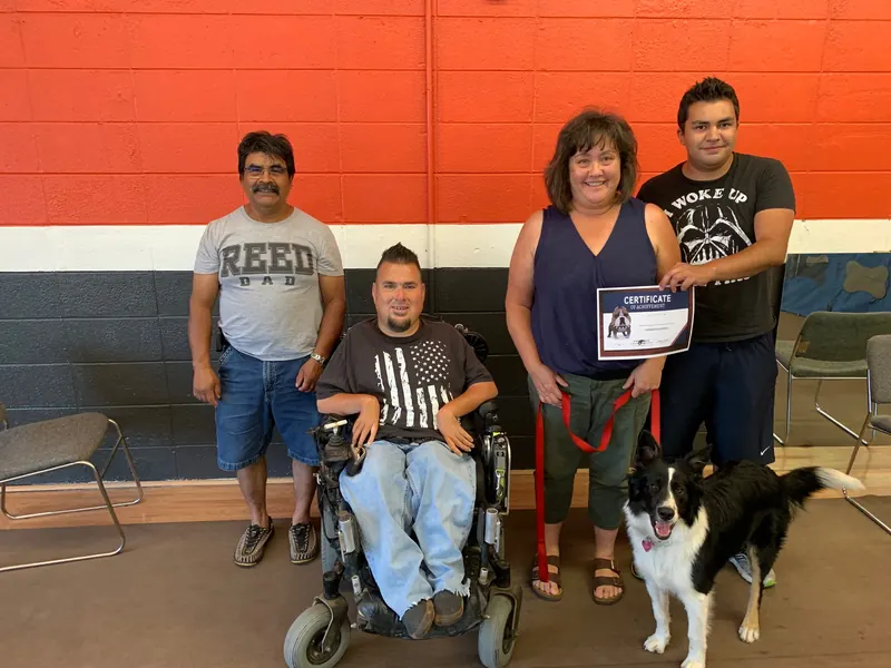 Clients and dogs in a Prodogz Dog Training basic obedience class led by Jason Lake in Medford, Oregon — August 19, 2019, photo 6