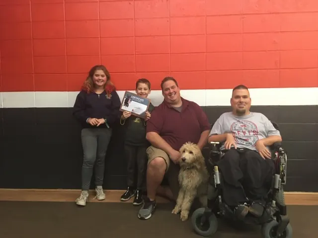 Clients and dogs in a Prodogz Dog Training basic obedience class led by Jason Lake in Medford, Oregon — February 3, 2020, photo 2