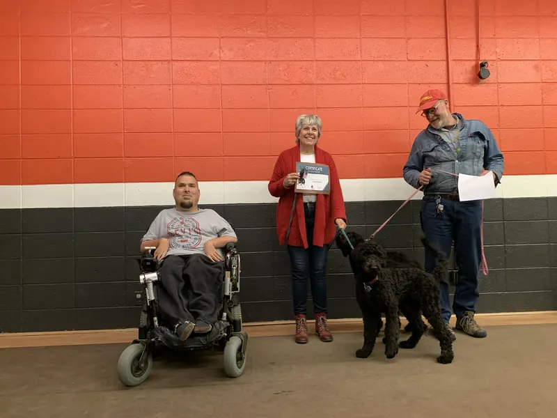 Clients and dogs in a Prodogz Dog Training basic obedience class led by Jason Lake in Medford, Oregon — March 2, 2020, photo 3