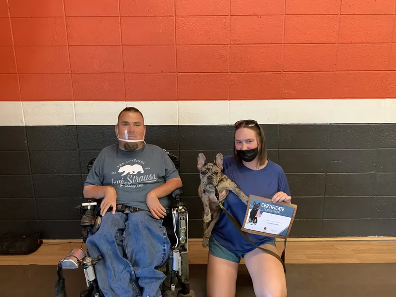 Clients and dogs in a Prodogz Dog Training puppy class led by Jason Lake in Medford, Oregon — April 16, 2021, photo 4