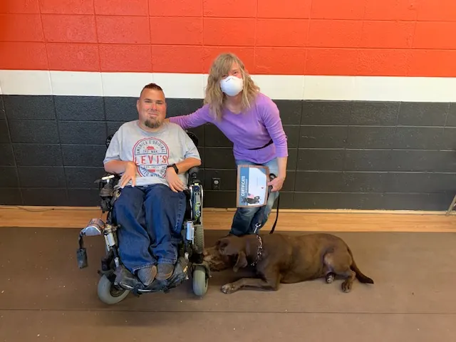 Clients and dogs in a Prodogz Dog Training basic obedience class led by Jason Lake in Medford, Oregon — May 5, 2021, photo 3